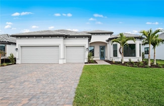 18372 Ridgeline Dr, Estero, FL 33928