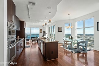 1431 Riverplace Blvd Unit 2310, Jacksonville, FL 32207