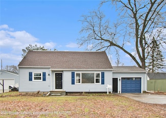 3123 S Deerfield Ave, Lansing, MI 48911
