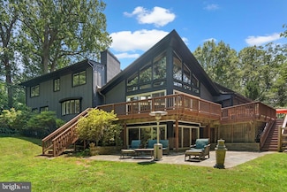 10909 Burbank Dr, Potomac, MD 20854