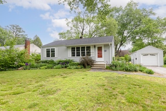 99 Warwick St, Portland, ME 04102