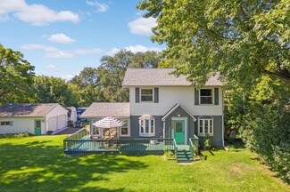 346 McCarrons Blvd S, Saint Paul, MN 55113