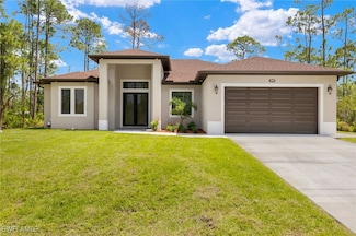 1018 Desoto Ave, Lehigh Acres, FL 33972