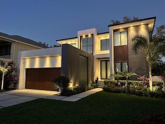 212 S Renellie Dr, Tampa, FL 33609