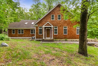 25 Ferris Dr, Garrison, NY 10524