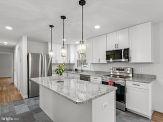 2311 Summit Point Rd, Summit Point, WV 25446