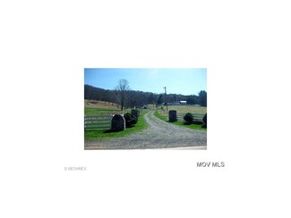 32B Zenith Rd, Union, WV 24983