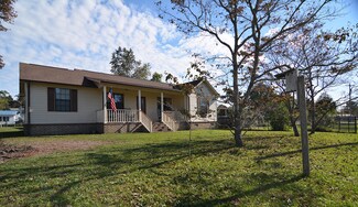 322 Lake Moultrie Dr, Bonneau, SC 29431
