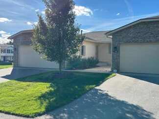 11397 Pebble Dr, Allendale, MI 49401