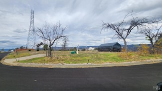 1094 Westridge Dr, Napa, CA 94558