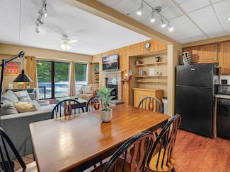 137 E Mountain Rd Unit 2A3, Killington, VT 05751