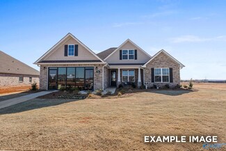 813 Ronnie Dr SE, Hartselle, AL 35640