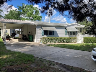 5734 W Sardock Ct, Homosassa, FL 34446