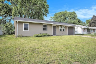 28831 Driftwood Dr, Elkhart, IN 46516