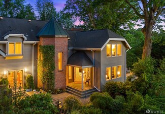 4110 Lake Washington Blvd NE, Kirkland, WA 98033