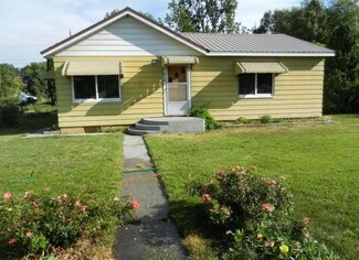 418 2nd Ave E, Wendell, ID 83355