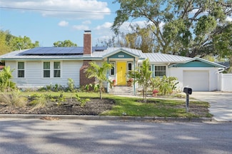 2216 13th Ave W, Bradenton, FL 34205