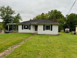 2017 Hulton Rd, Verona, PA 15147