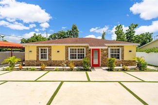 302 NW 100th St, Miami, FL 33150