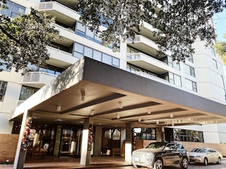 14 Greenway Plaza Unit 23M, Houston, TX 77046