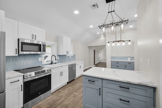 48 Water St Unit 2, South Glastonbury, CT 06073