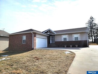 1115 Garden St, Bennet, NE 68317
