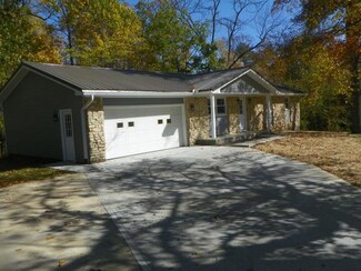 5802 W Booth Rd, Connersville, IN 47331