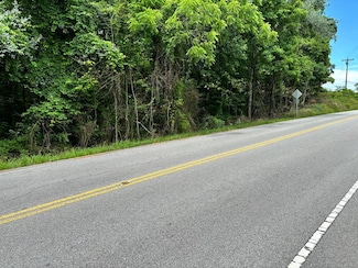 1.5 AC Hanging Limb Hwy, Crawford, TN 38543