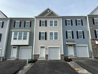 729 Mulligan Ct, Maidsville, WV 26541
