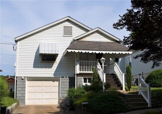 1521 1st St, Natrona Heights, PA 15065