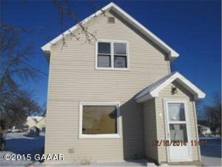 105 105 Oak St E, Osakis, MN 56360