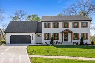 12752 Granada Ln, Leawood, KS 66209