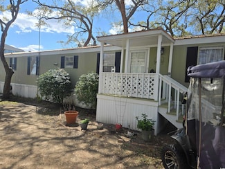 350 Ocean Breeze Dr, Murrells Inlet, SC 29576