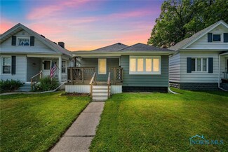 182 Elm St, Rossford, OH 43460