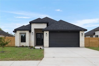 906 La Laguna Rd, Mission, TX 78572