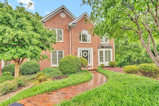 3615 Larson Oaks Dr, Roanoke, VA 24018