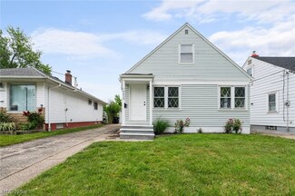 18409 Homeway Rd, Cleveland, OH 44135