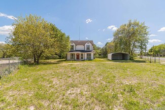 23302 Hickory Shadow, Elmendorf, TX 78112
