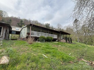 62 Whispering Winds Rd, Waynesville, NC 28785