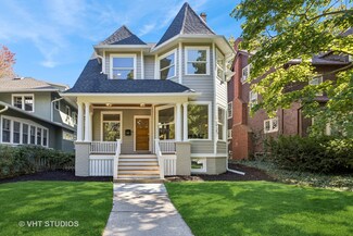 1039 Maple Ave, Evanston, IL 60202