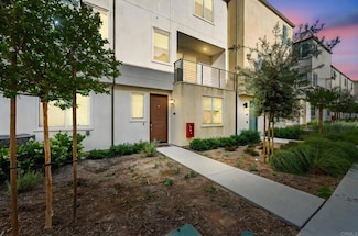 5485 Seacliff Place Unit 106, San Diego, CA 92154