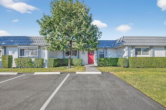 2886 Fernley Dr E Unit 120, West Palm Beach, FL 33415