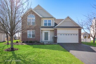2714 Bauer Rd Unit 1A, North Aurora, IL 60542