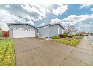 4055 Royal Ave Unit 12, Eugene, OR 97402