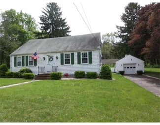 24 Howland Rd, Assonet, MA 02702
