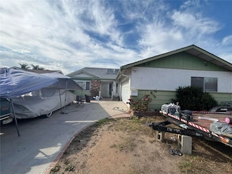 108 Leoma Ln, Chula Vista, CA 91911
