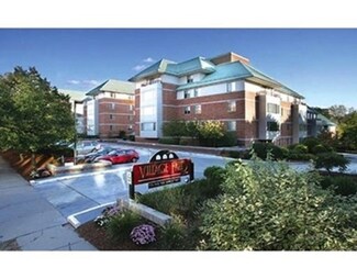 193 Oak St Unit 206, Newton Upper Falls, MA 02464