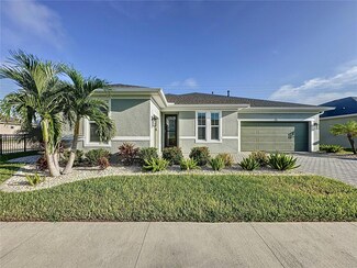 154 Silver Maple Rd, Groveland, FL 34736