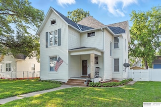 1139 E 5th St, Fremont, NE 68025