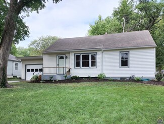 3226 SW Munson Ave, Topeka, KS 66604